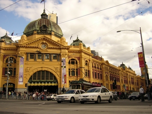Flinders Street St.