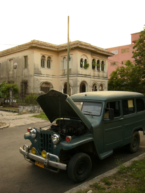 Casa Antigua ve taxi...