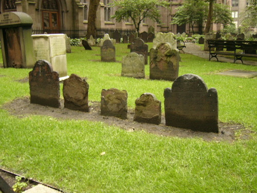 Kilise avlusu_2